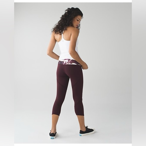 Lululemon Wunder Under Crop Hi-Rise Shine On Size 4 - Picture 8 of 8